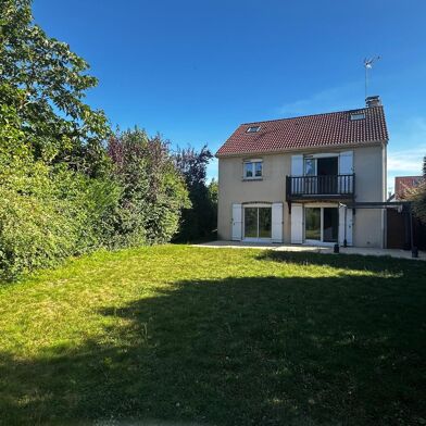 Maison 8 pièces 477000 €