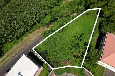 Terrain  79000 €