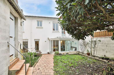 Maison 5 pièces 736725 €