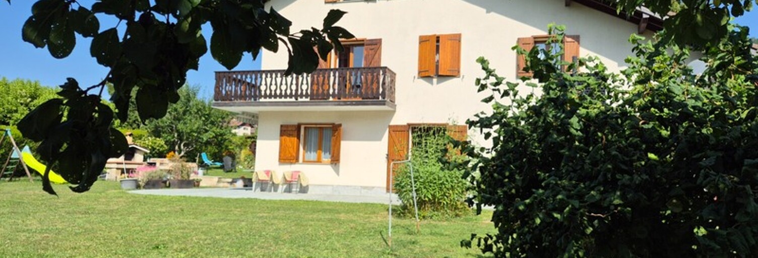 Maison 8 Pièces 241 m² à vendre à Burdignin (74420)