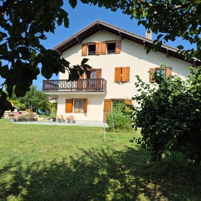 Maison 8 pièces 595000 €