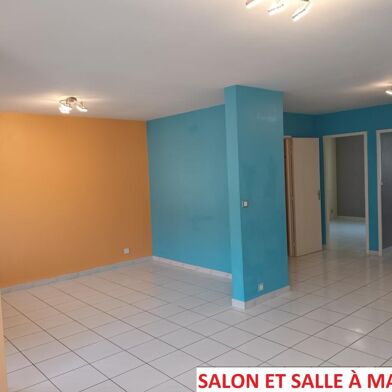 Appartement 4 pièces 800 €