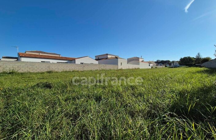 Terrain à vendre de 3288,00 m² SAINT SULPICE DE ROYAN (17) — photo 2