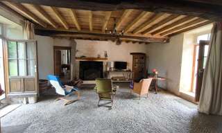 Maison 9 Pièces 300 m² à vendre à Ébréon (16140)