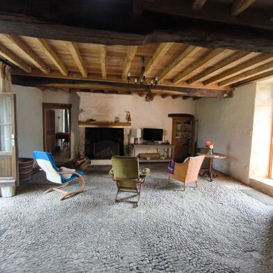 Maison 9 pièces 200000 €