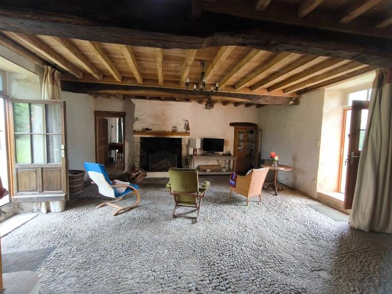 Dpt Charente (16), EBREON à vendre un ensemble de deux maisons — photo 1