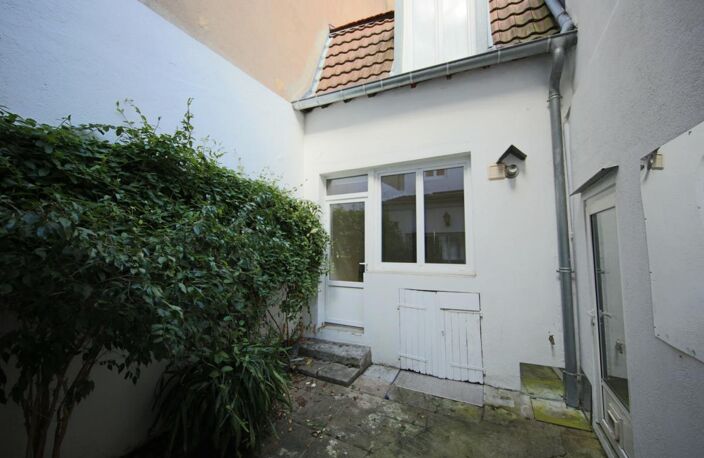 Maison de ville avec petite courette — photo 3