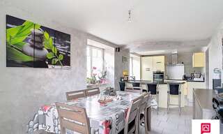 Maison 6 Pièces 156 m² à vendre à Trémoins (70400)