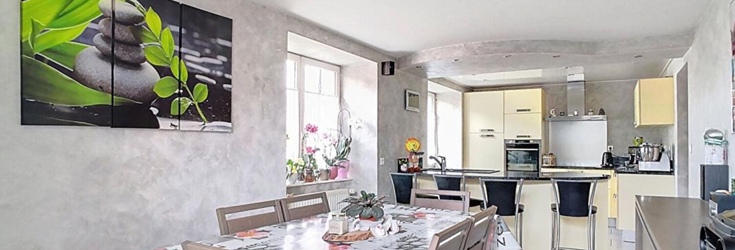 Maison 6 Pièces 156 m² à vendre à Trémoins (70400)