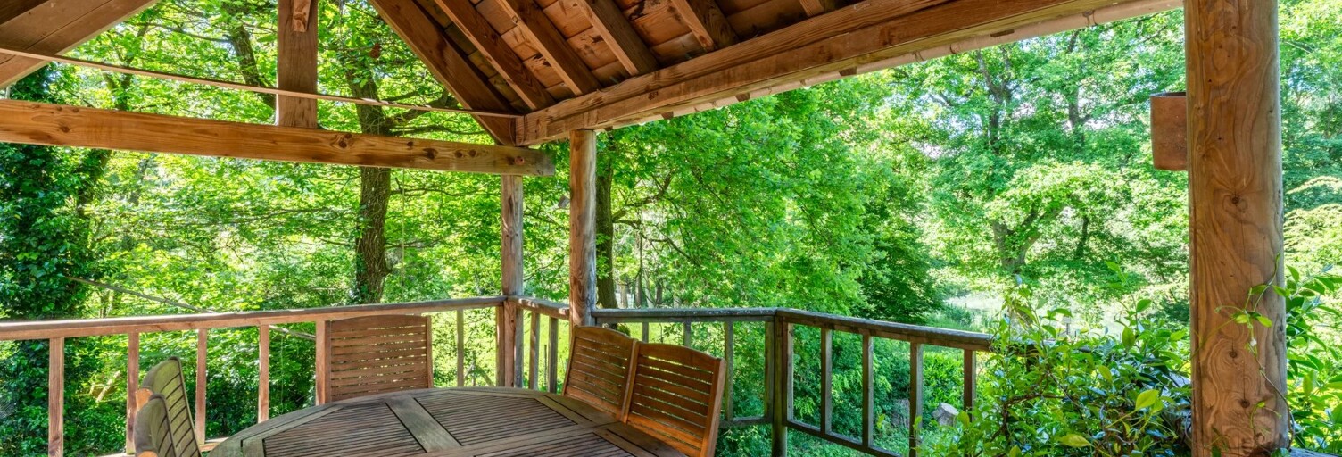 Maison 8 Pièces 161 m² à louer à Dardilly (69570)