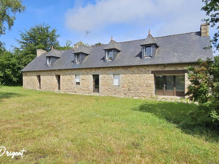 OPPORTUNITÉ UNIQUE ! GRANDE MAISON AVEC 3 LOGEMENTS DISTINCTS À VENDRE — photo 1
