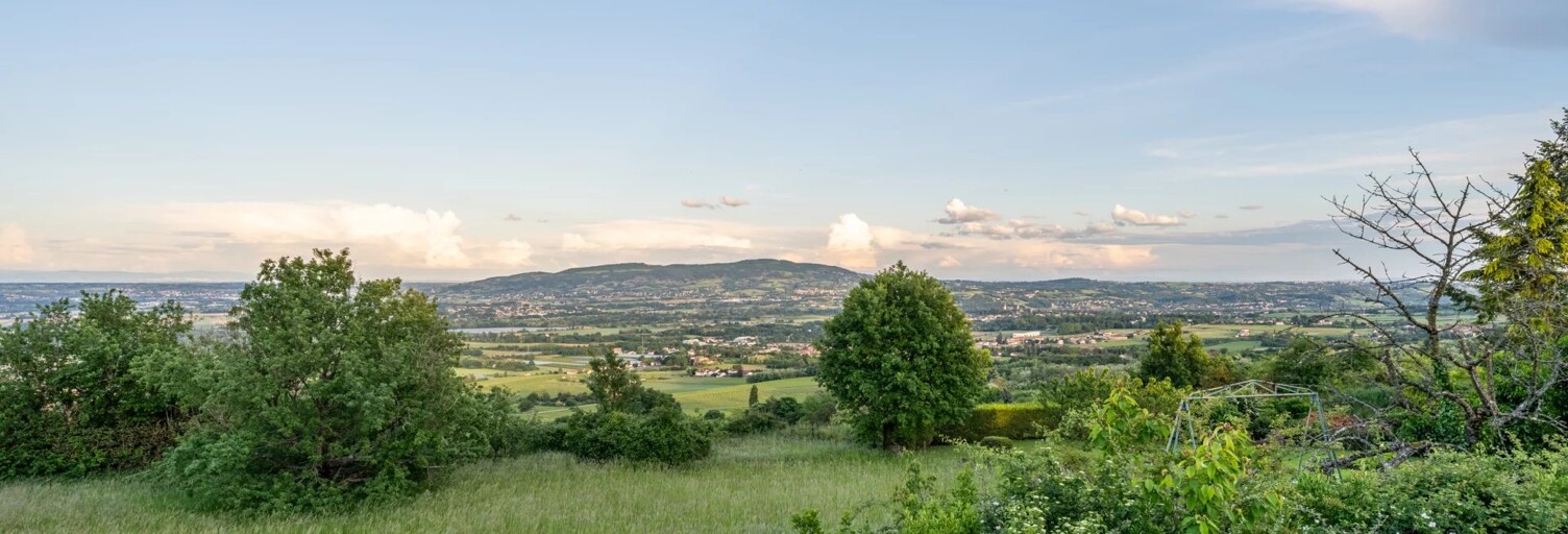 Terrain  1075 m² à vendre à Marcy (69480)