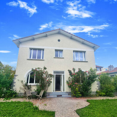 Maison 6 pièces 679900 €