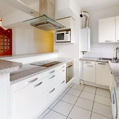 Appartement 4 pièces 225000 €