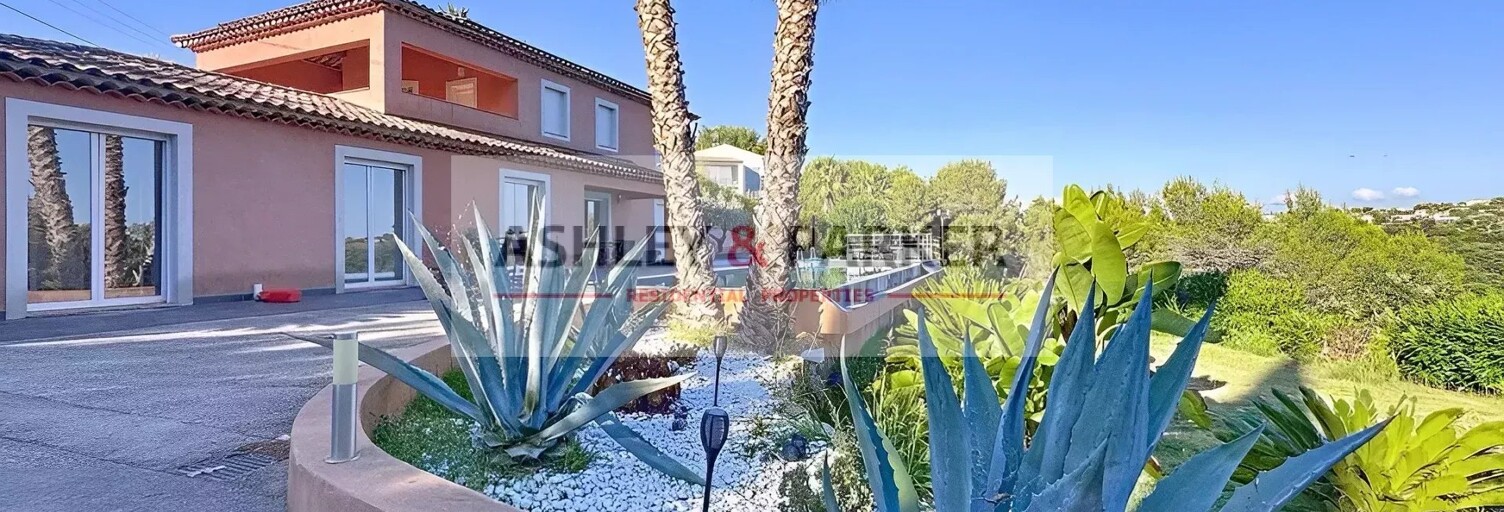 Maison 5 Pièces 250 m² à vendre à Cagnes-sur-Mer (06800)