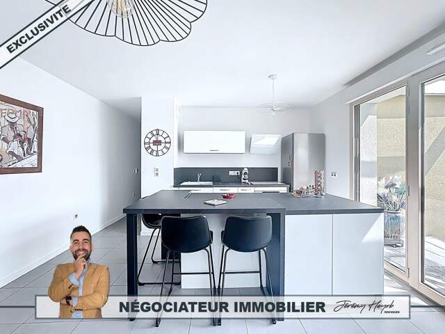 Le confort moderne au calme, en plein centre de Saint-Priest ave — photo du bien