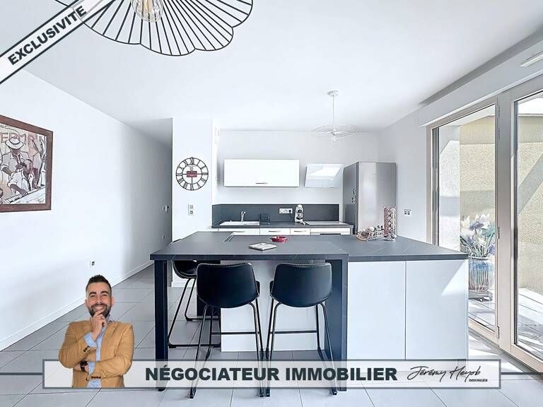 Le confort moderne au calme, en plein centre de Saint-Priest ave — photo 1