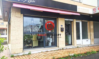 Commerce  46 m² à vendre à Laudun-l'Ardoise (30290)