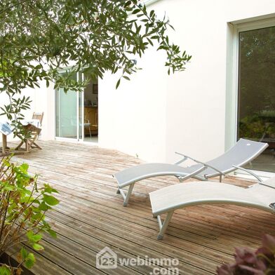 Maison 6 pièces 497000 €