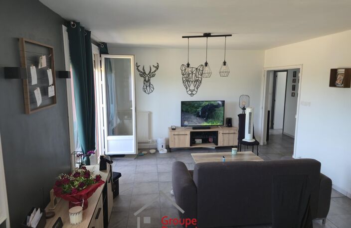 Vente appartement 3 pièces 76 m² Riorges (42153) — photo 2