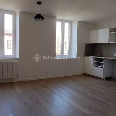Appartement 2 pièces 450 €