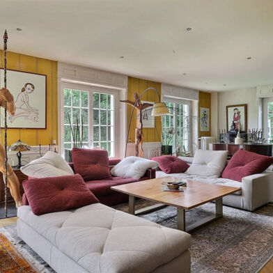 Maison 15 pièces 1240000 €