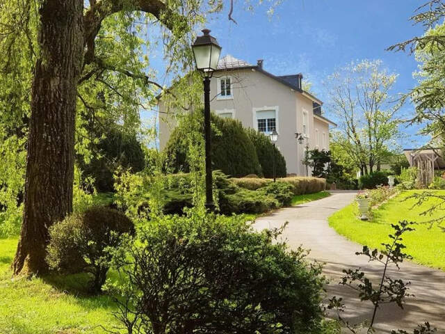 Maison de maître 465m2 — photo du bien