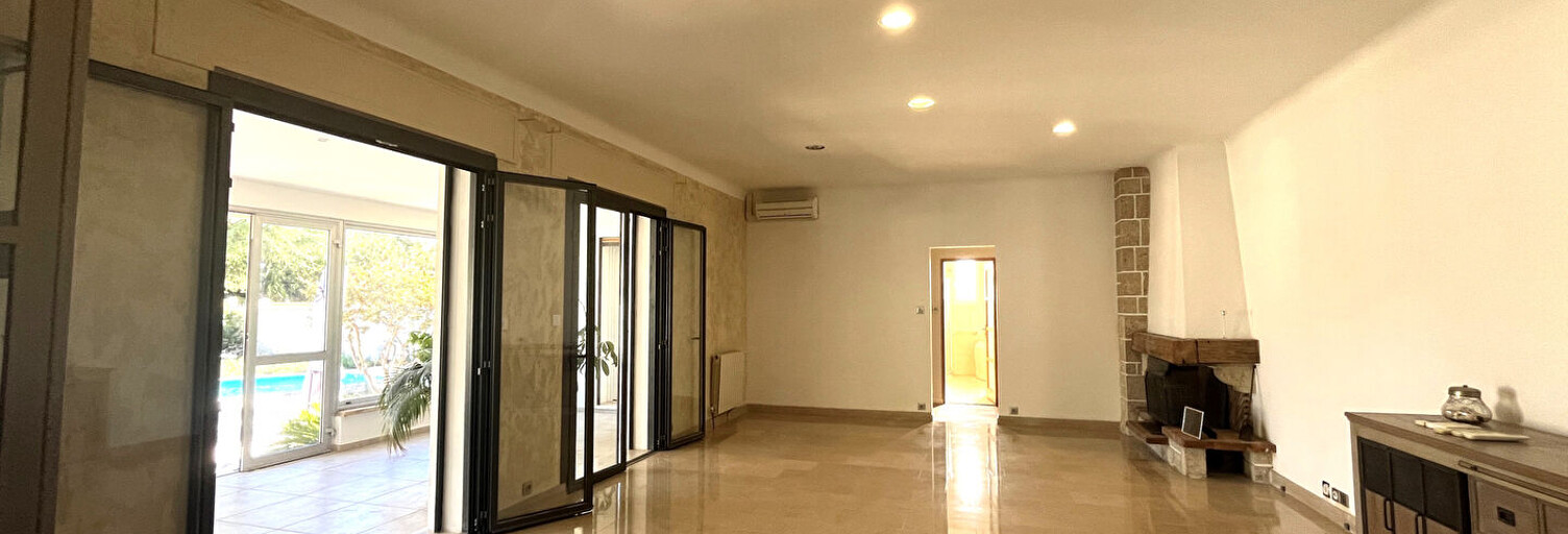 Maison 9 Pièces 226 m² à vendre à Fos-sur-Mer (13270)