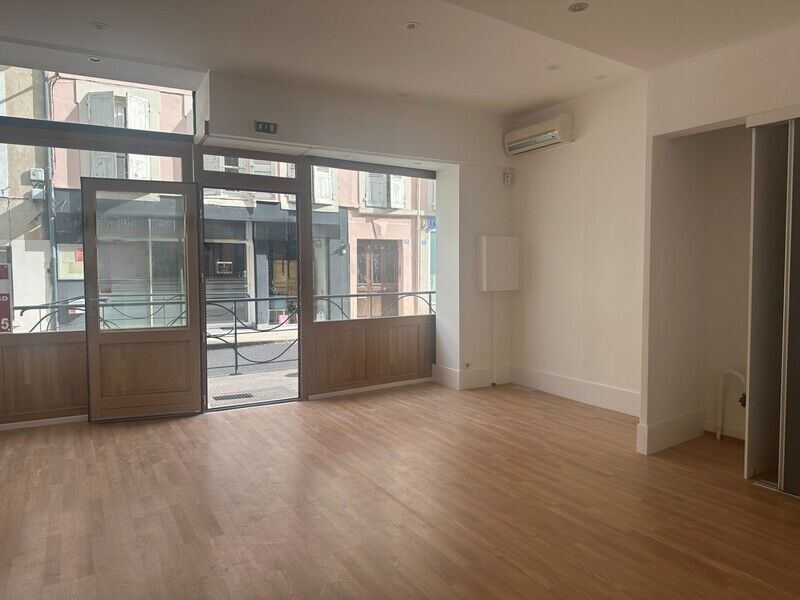 Local commercial  T3 à vendre Tain-l'Hermitage 26600