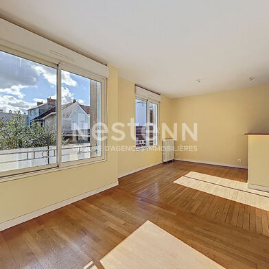 Maison 4 pièces 318600 €