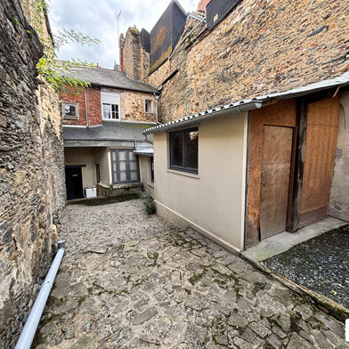 Immeuble  246000 €