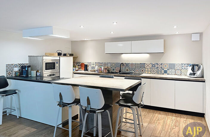 Maison Erbray 8 pièce(s) 262 m2 — photo 3