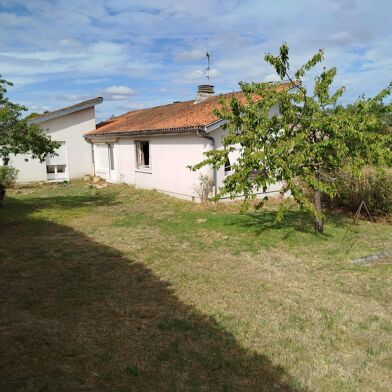 Maison 4 pièces 140400 €