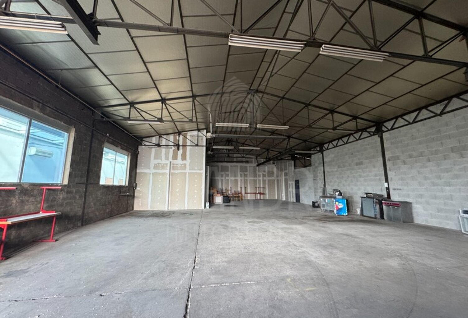 Commerce 2 P+C — photo 1