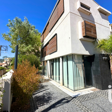 Maison 5 pièces 620000 €