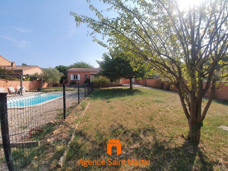 Villa / Maison  T5 à vendre Montélimar 26200