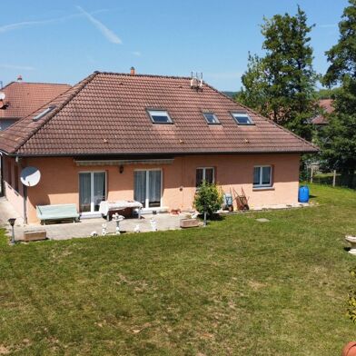 Maison 8 pièces 240000 €