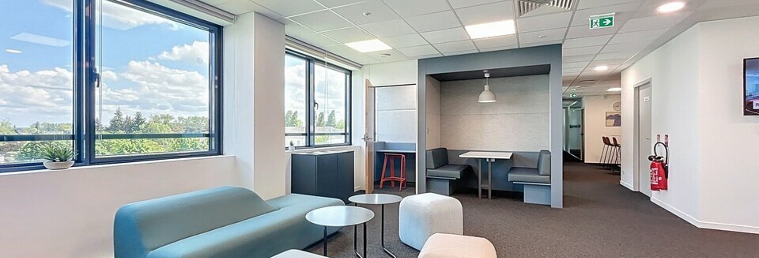 Bureau  500 m² à louer à Tours (37100)