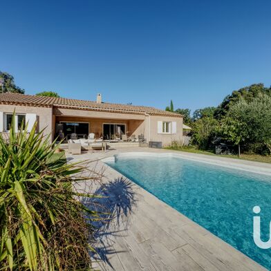 Maison 7 pièces 549000 €