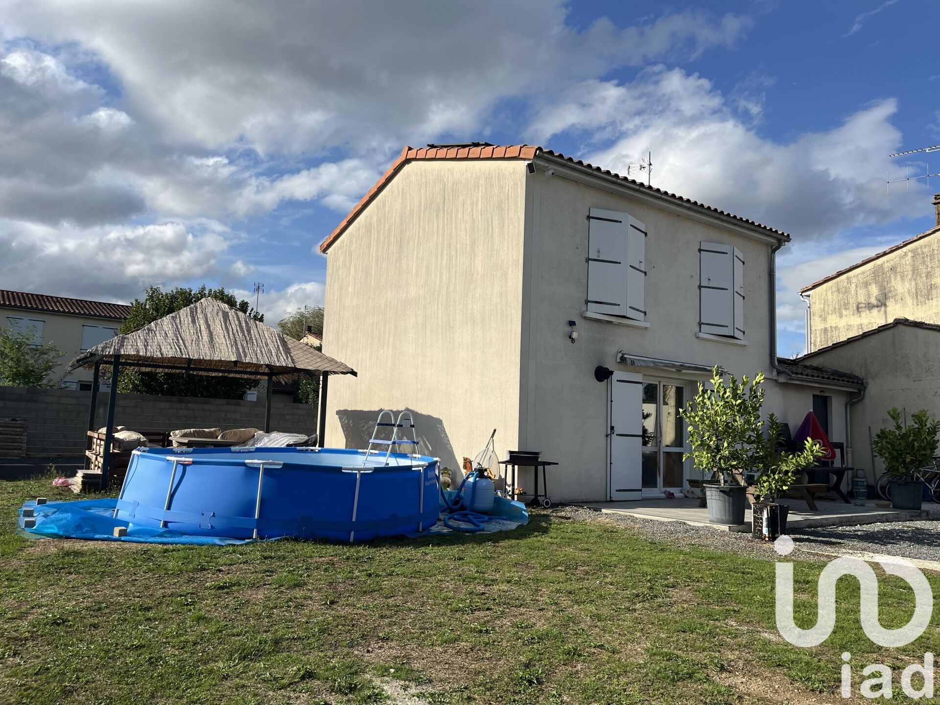 St-Claud - 94m² - 5p. - 3ch.