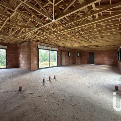 Maison 4 pièces 275000 €