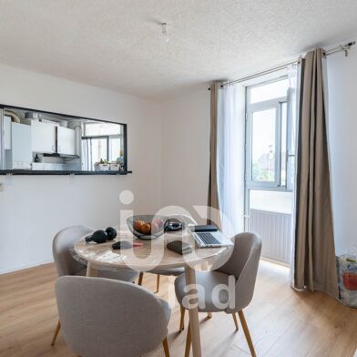 Appartement 3 pièces 132000 €