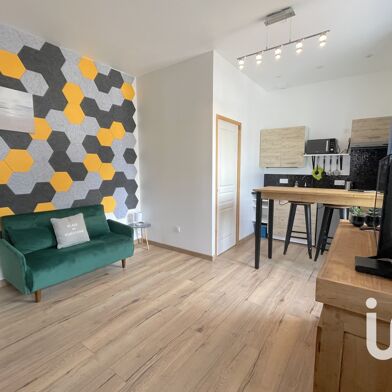 Maison 2 pièces 750 €