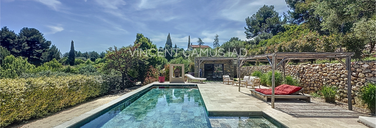 Maison 7 Pièces 221 m² à vendre à Sanary-sur-Mer (83110)