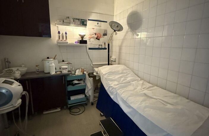 Vente Boutique/Local commercial 50 m&sup2; — photo 4