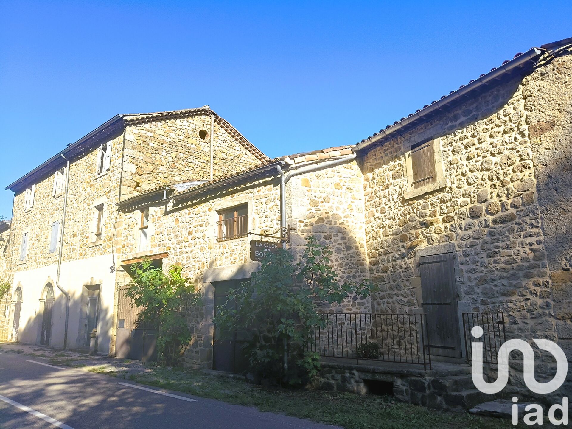 Les-Assions - 192m² - 6p. - 3ch.