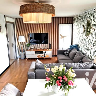 Appartement 5 pièces 325000 €