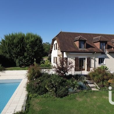 Maison 7 pièces 385000 €
