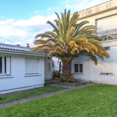 Appartement 5 pièces 185000 €