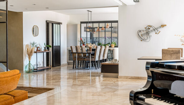 Villa / Maison 8 pièces  à vendre La Ciotat 13600